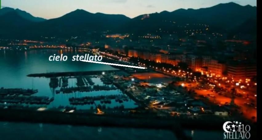 V I P Suites Cielo Stellato On Concordia Sea Salerno Exterior foto